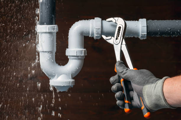 Professional Emergency Plumber technician working in Fulton, NY